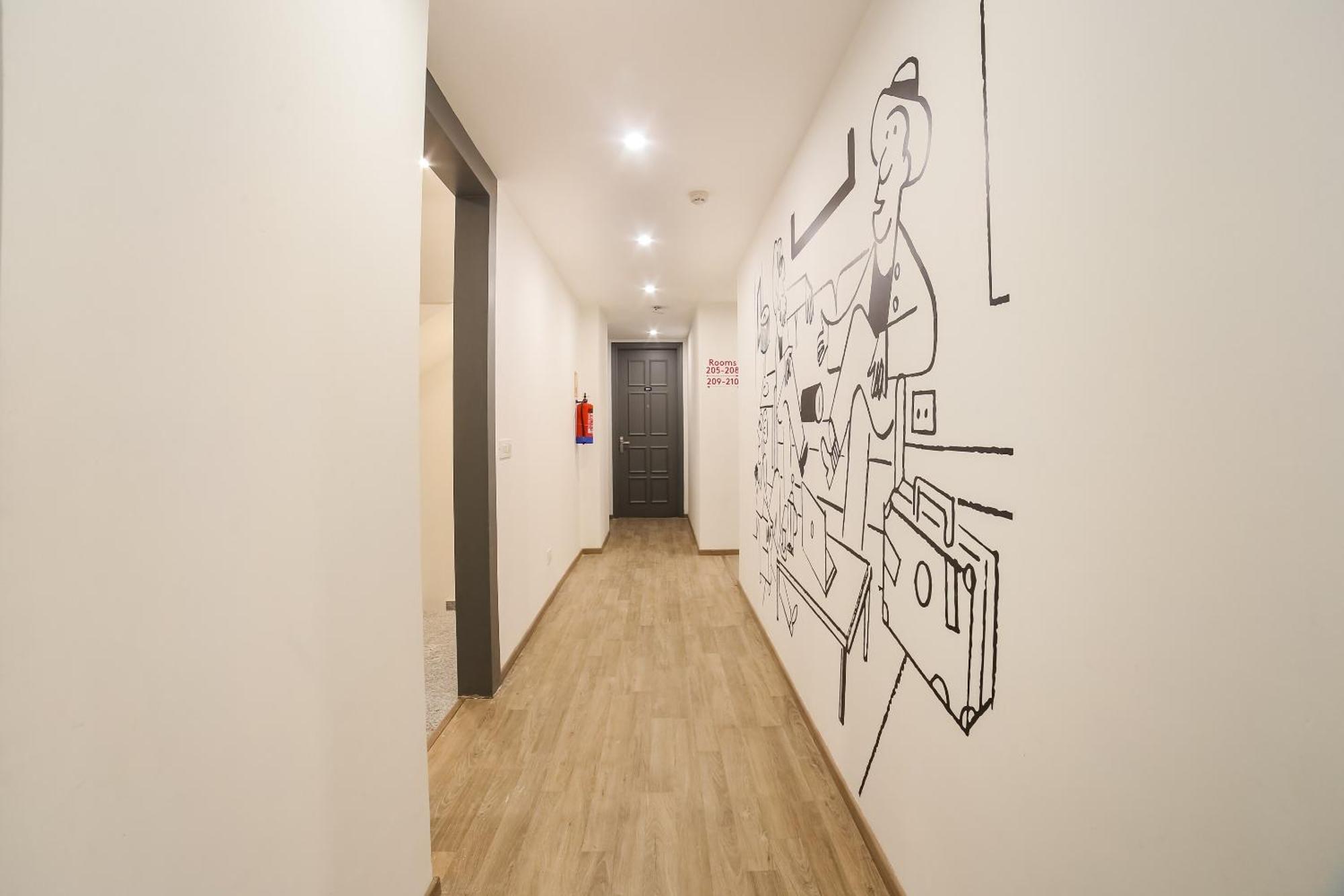 Super Townhouse Near Appu Ghar Hotel Гургаон Екстериор снимка